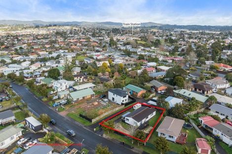 Photo of property in 9 Riserra Drive, Ranui, Auckland, 0612