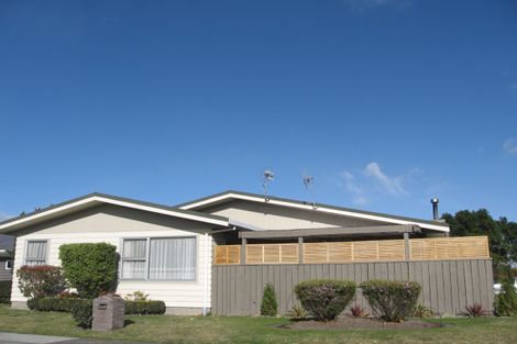Photo of property in 6 Kent Terrace, Taradale, Napier, 4112