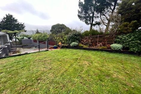 Photo of property in 3 Greenwich Grove, Stokes Valley, Lower Hutt, 5019