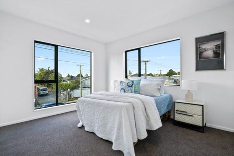 Photo of property in 24a Aurea Avenue, Pakuranga, Auckland, 2010