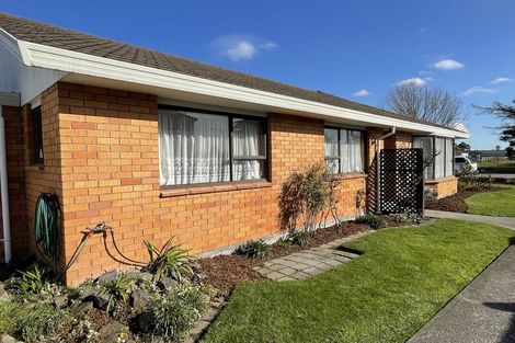 Photo of property in 148 Main North Road, Papanui, Christchurch, 8052