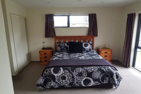 Photo of property in 6a Blarney Place, Casebrook, Christchurch, 8051