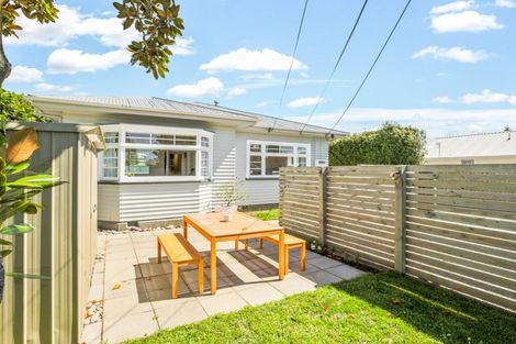 Photo of property in 27 Hillier Place, Spreydon, Christchurch, 8024