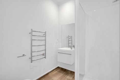 Photo of property in 1/500 Te Atatu Road, Te Atatu Peninsula, Auckland, 0610