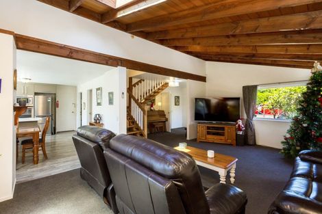 Photo of property in 11 Benzie Avenue, Wallaceville, Upper Hutt, 5018