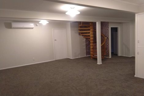 Photo of property in 103 Kenmore Street, Newlands, Wellington, 6037