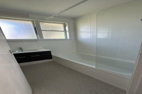 Photo of property in 35 Marsden Street, Hauraki, Auckland, 0622