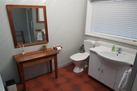 Photo of property in 77 Innes Road, St Albans, Christchurch, 8052