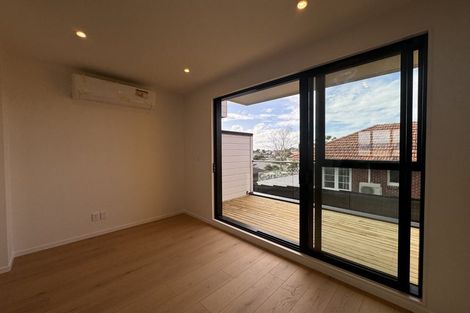 Photo of property in 13/28 Lavelle Road, Henderson, Auckland, 0612