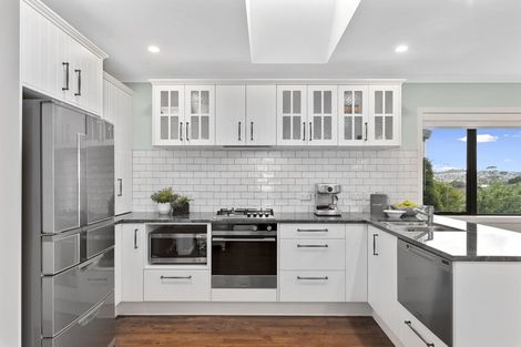 Photo of property in 78 Matija Place, Red Beach, 0932