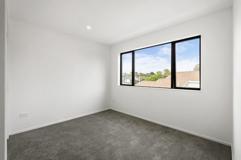 Photo of property in 23b Mercury Lane, Windsor Park, Auckland, 0632