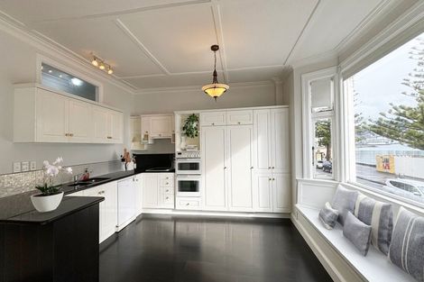 Photo of property in 246u2 Oriental Parade, Oriental Bay, Wellington, 6011