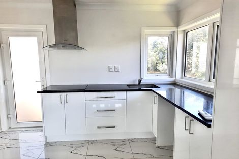 Photo of property in 1/10a Walter Street, Hauraki, Auckland, 0622