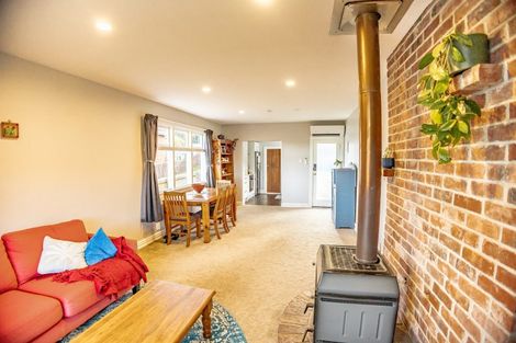 Photo of property in 25 Hugh Street, Sawyers Bay, Port Chalmers, 9023