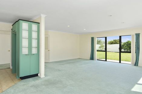 Photo of property in 130 Evans Road, Papamoa Beach, Papamoa, 3118