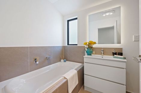 Photo of property in 8/36 Woodside Road, Massey, Auckland, 0614