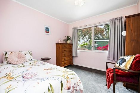 Photo of property in 5 Rugby Place, Te Kamo, Whangarei, 0112