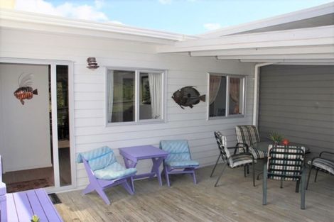 Photo of property in 9 Ohuka Place, Whitianga, 3510