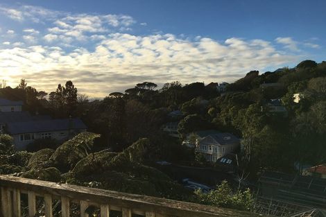 Photo of property in 3 Crieff Street, Northland, Wellington, 6012