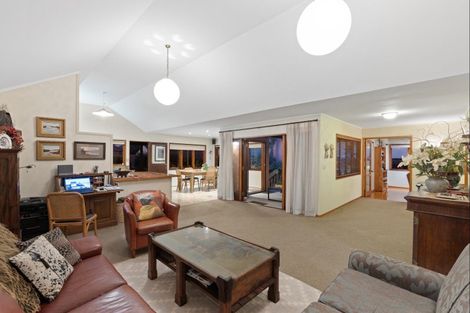 Photo of property in 6a Noel Avenue, Orewa, 0931