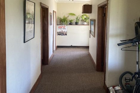 Photo of property in 29 Tanera Crescent, Brooklyn, Wellington, 6021