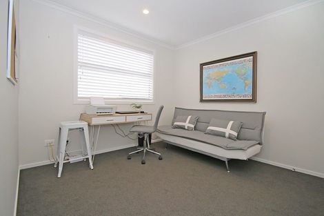Photo of property in 20 Toi Place, Papamoa, 3118
