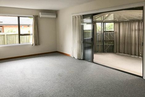 Photo of property in 125 Maidstone Road, Ilam, Christchurch, 8041