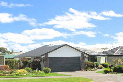 Photo of property in 76 Birch Street, Hilltop, Taupo, 3330