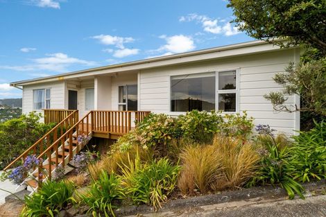 Photo of property in 30b Huntingdon Street, Northland, Wellington, 6012