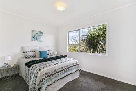 Photo of property in 5 Jarrah Place, Massey, Auckland, 0614