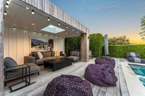 Photo of property in 238 Point Wells Road, Point Wells, Warkworth, 0986