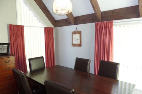 Photo of property in 2/35 Solway Avenue, Ilam, Christchurch, 8041