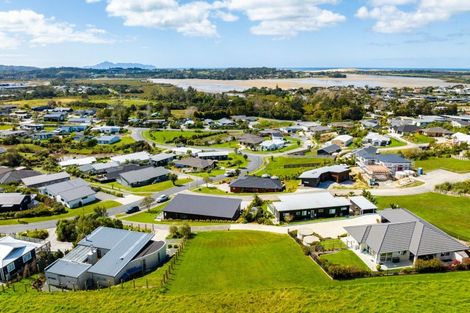 Photo of property in 27b Kahu Drive, Mangawhai, 0505