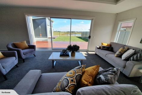 Photo of property in 7 Hurunui Drive, Te Awa, Napier, 4110