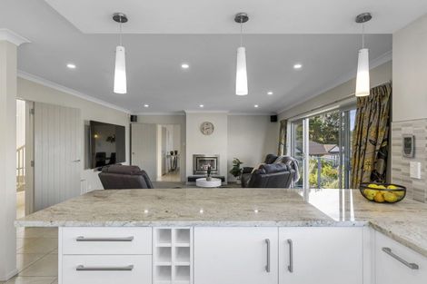 Photo of property in 34 Arahiwi Grove, Tirohanga, Lower Hutt, 5010