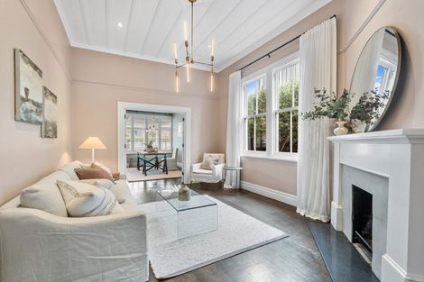 Photo of property in 2 Calliope Road, Devonport, Auckland, 0624