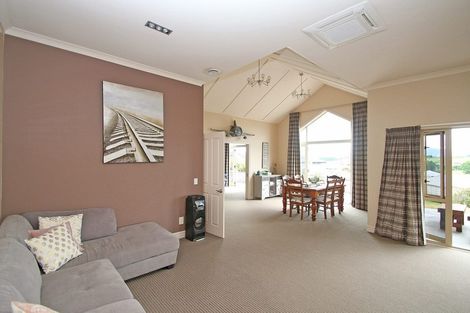 Photo of property in 21 Lola Lee Heights, Te Awamutu, 3800