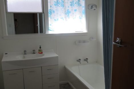 Photo of property in 64 Staveley Street, Avonhead, Christchurch, 8042