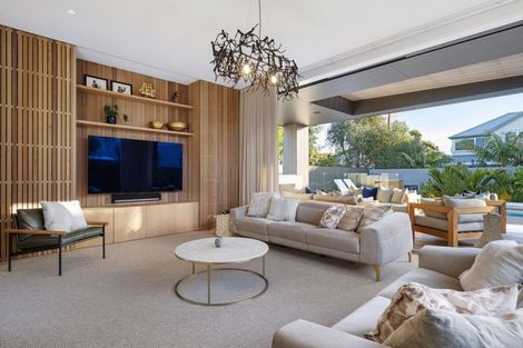 Photo of property in 98 Muricata Avenue, Mount Maunganui, 3116