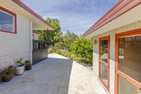 Photo of property in 41 Domain Road, Waipawa, 4210