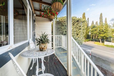 Photo of property in 32 France Road, Bluff Hill, Napier, 4110