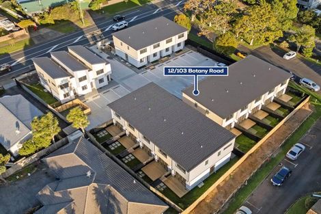 Photo of property in 101 Botany Road, Botany Downs, Auckland, 2010