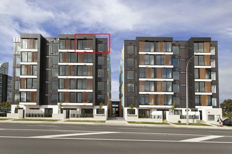 Photo of property in Frank Sargeson Apts, 501/74 Anzac Street, Takapuna, Auckland, 0622