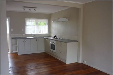 Photo of property in 3/238 Lake Road, Hauraki, Auckland, 0622