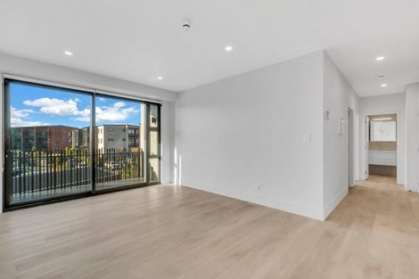 Photo of property in 204/165 Lake Road, Northcote, Auckland, 0627