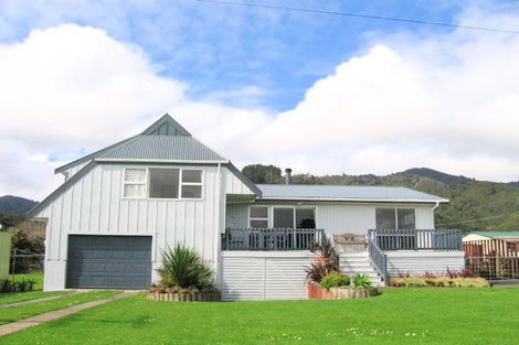 Photo of property in 30 Seaview Avenue, Te Puru, Thames, 3575
