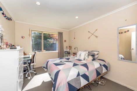 Photo of property in 11 Ravenscourt Place, Huntington, Hamilton, 3210