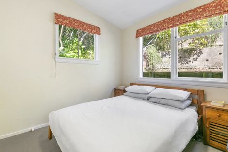 Photo of property in 9a Randwick Road, Northland, Wellington, 6012