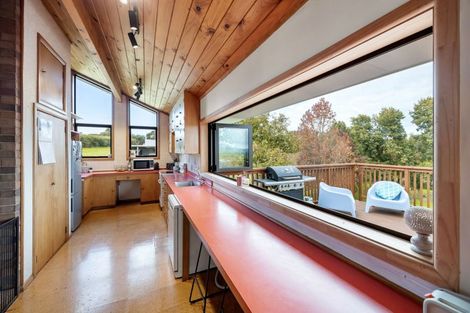 Photo of property in 1845 Kakaramea Road, Ngahinapouri, Hamilton, 3290