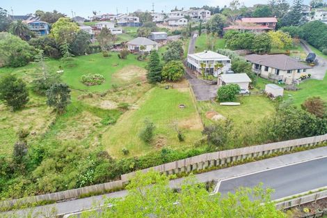 Photo of property in 2/14d Moffat Road, Red Beach, 0932